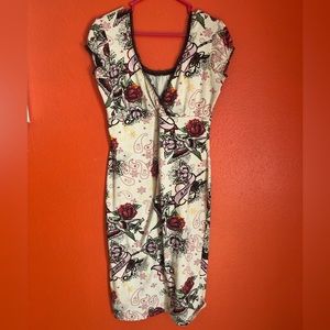 Super cute vintage style dress with rockabilly style prints